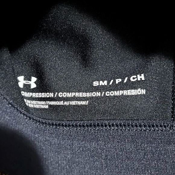 Under Armour Racerback Sports Bra - Picture 3 of 4